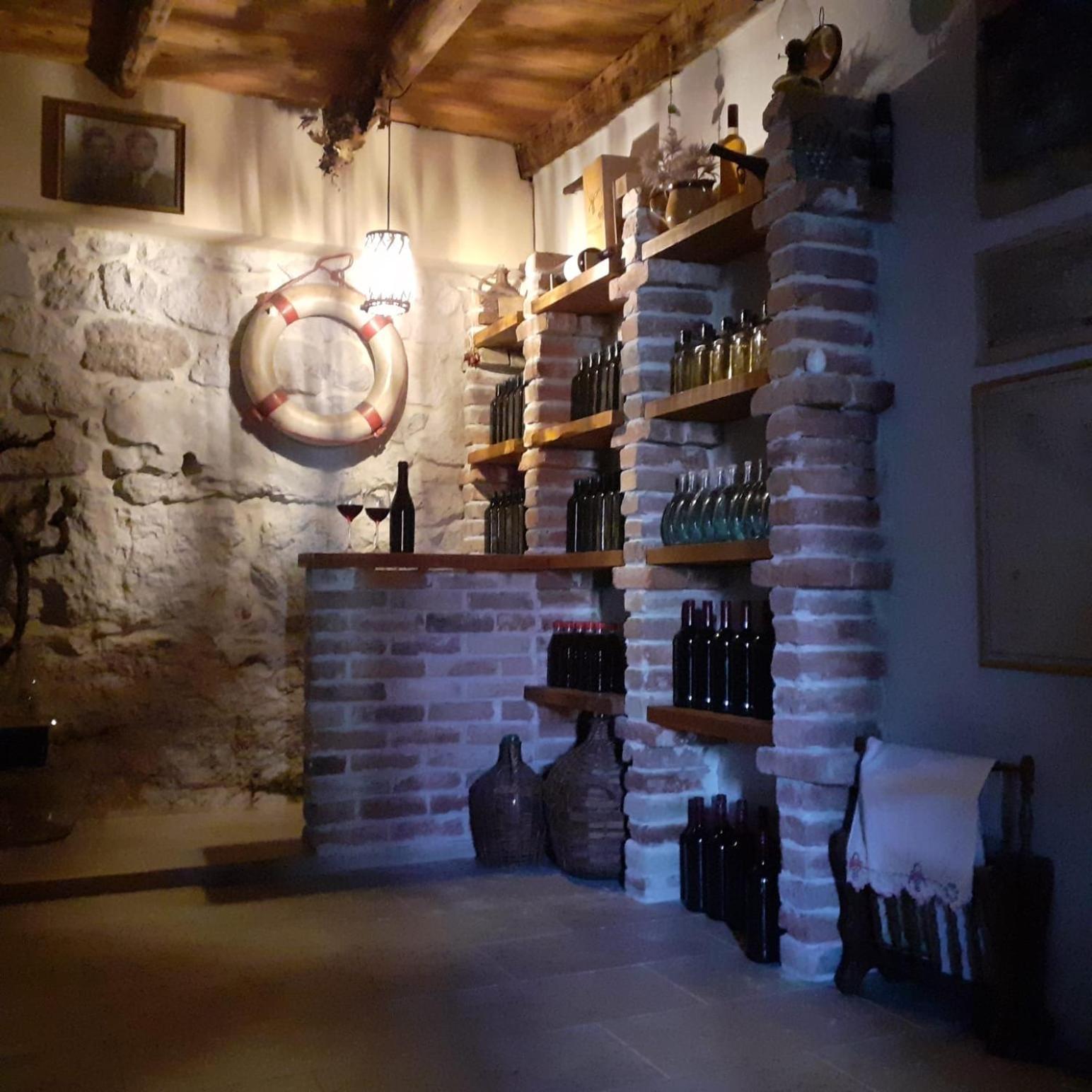 Villa Sv. Vid 세비드 외부 사진